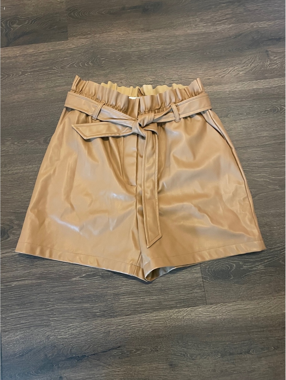 Vero Moda faux leather shorts size M